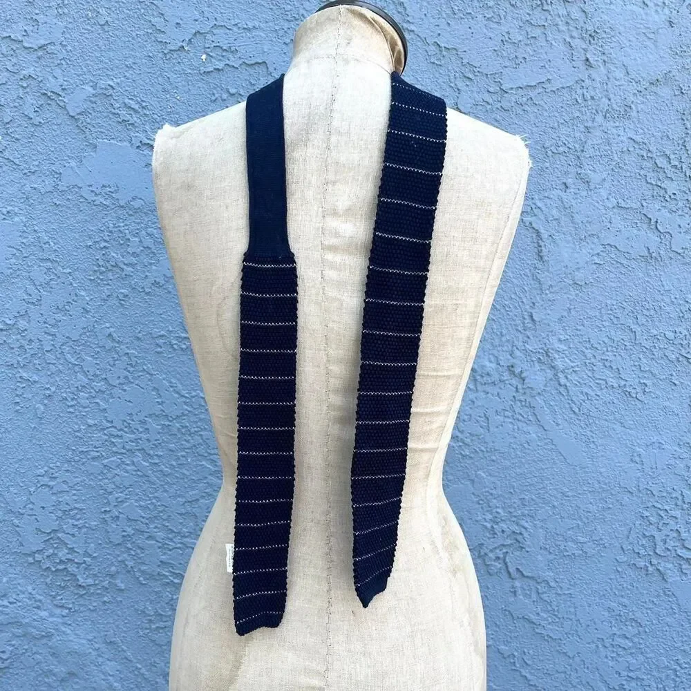 J.crew Crochet tie Navy Blue striped Knit necktie